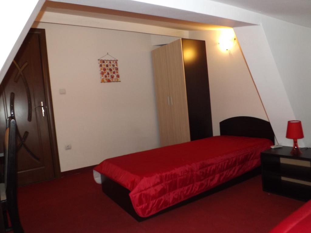 Hostel Rayska Yabalka Varna Chambre photo