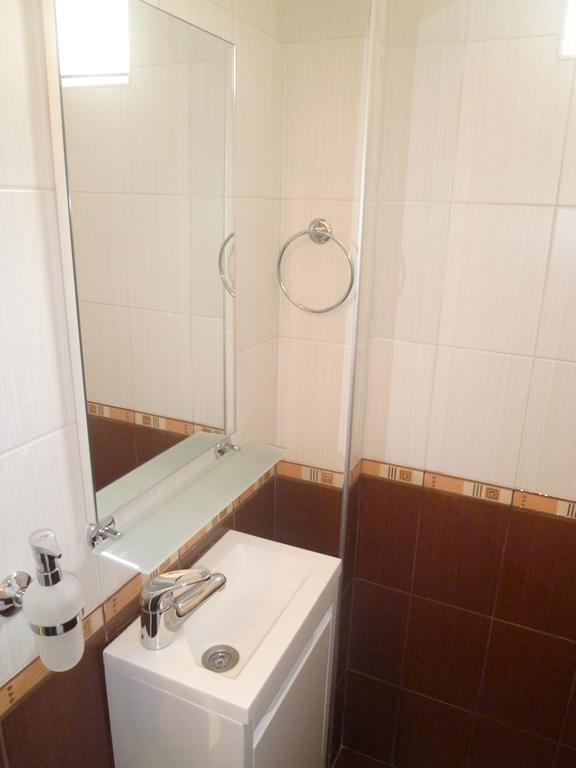 Hostel Rayska Yabalka Varna Extérieur photo